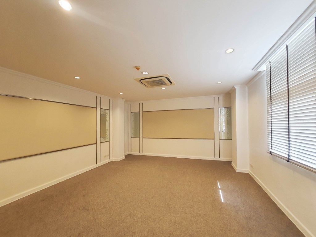 ออฟฟิศสมุทรปราการ