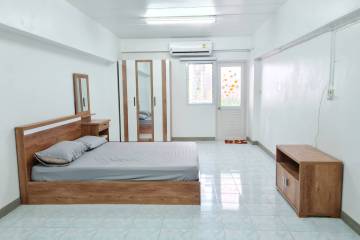 ขายคอนโดตรงข้ามเซ็นทรัลบางนา