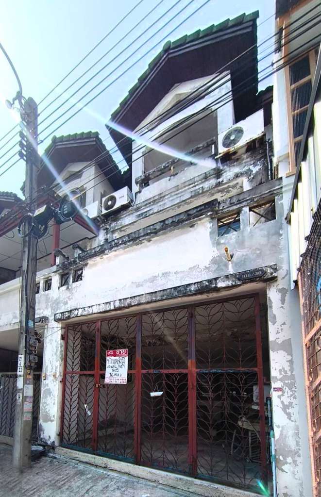 ขายบ้านเพชรเกษม